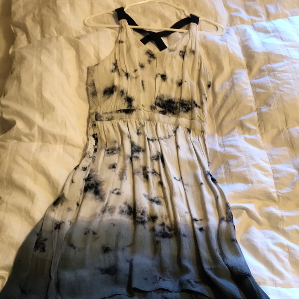 5|48 Tie dye dress. Small blue and white